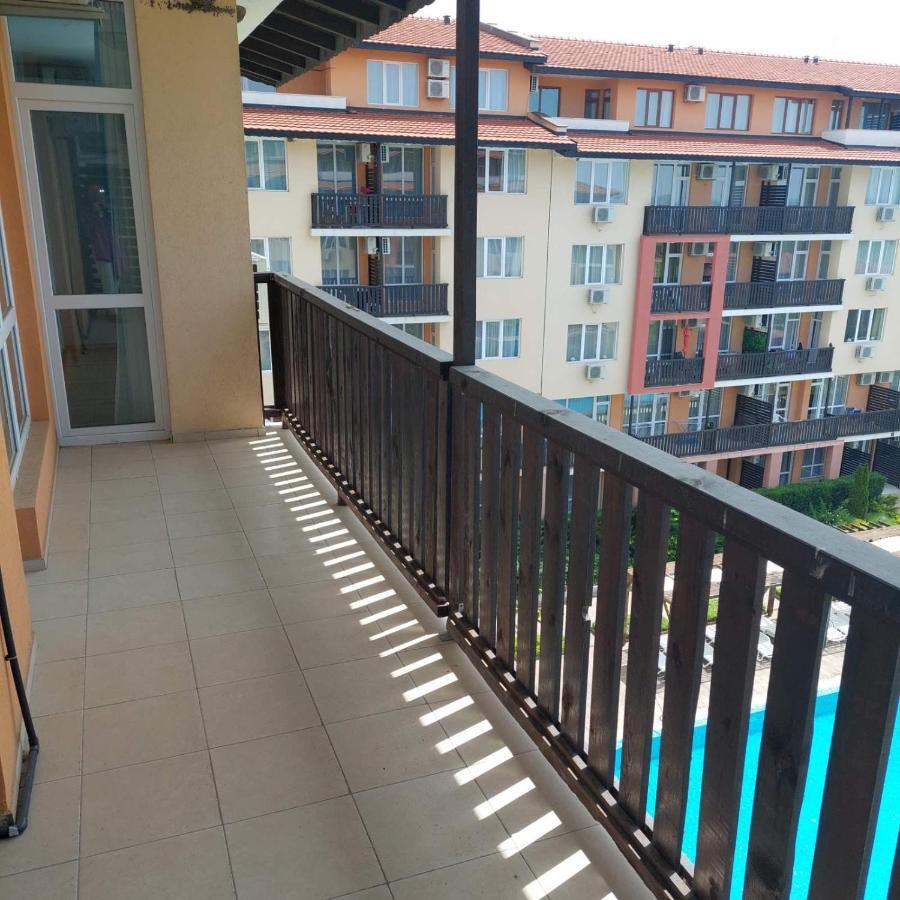 Apartcomplex Chateau Aheloy Esterno foto