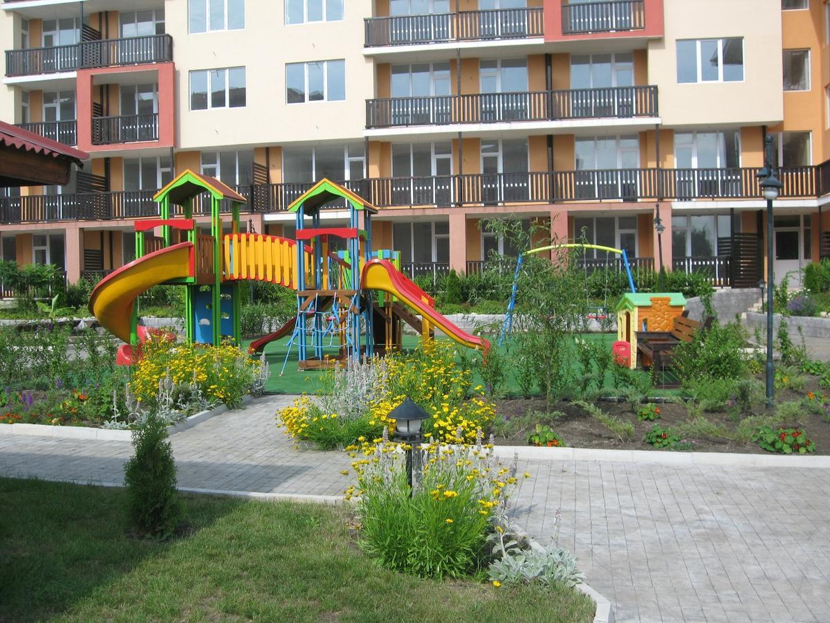 Apartcomplex Chateau Aheloy Esterno foto