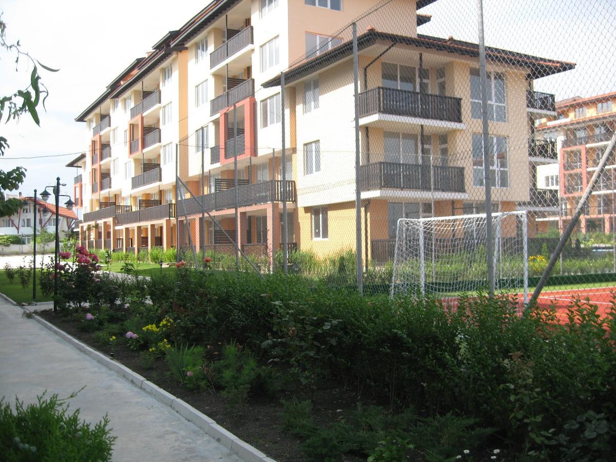 Apartcomplex Chateau Aheloy Esterno foto