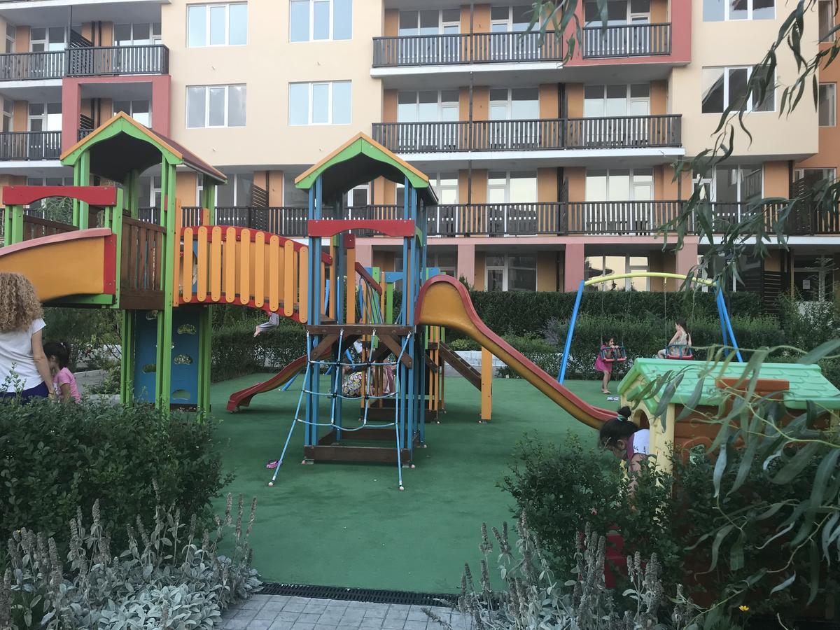 Apartcomplex Chateau Aheloy Esterno foto