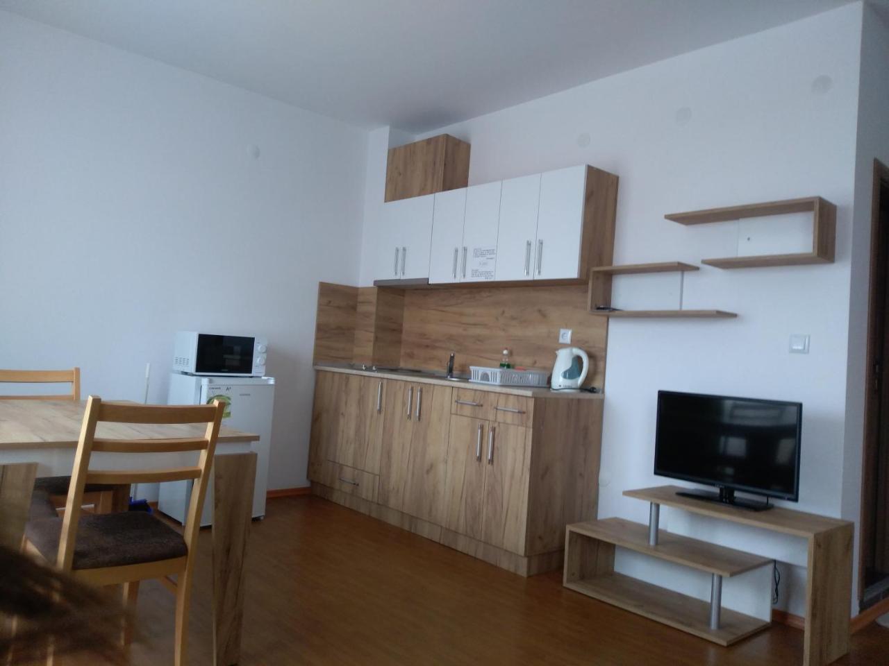 Apartcomplex Chateau Aheloy Esterno foto